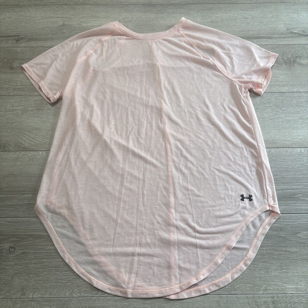 Under Armour Loose Fit Peek-A-Boo Back Light Pink Sheer Workout Top Shirttail L